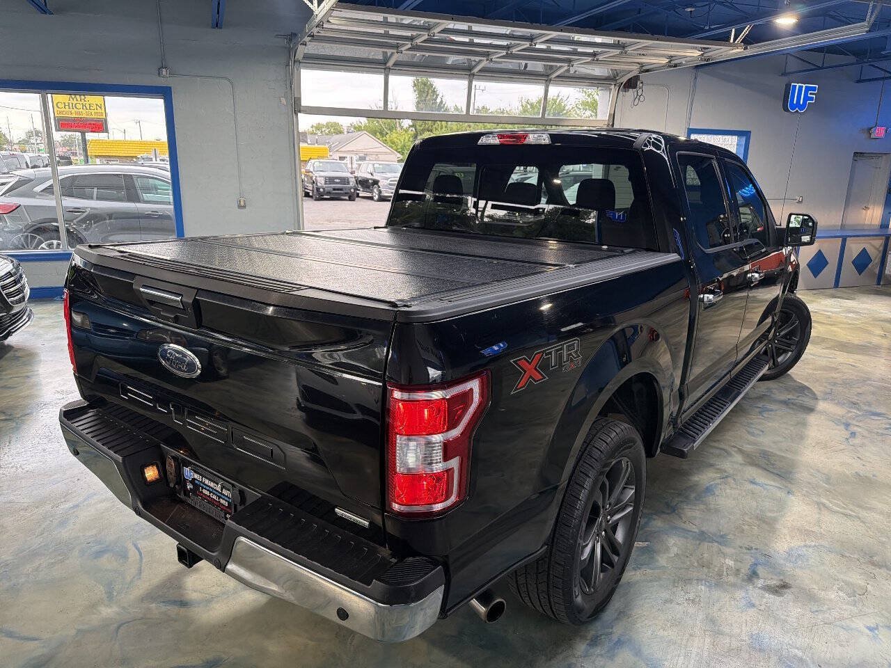 Used 2019 Ford F150 XLT w/ Equipment Group 302A Luxury AWD/4WD image 2