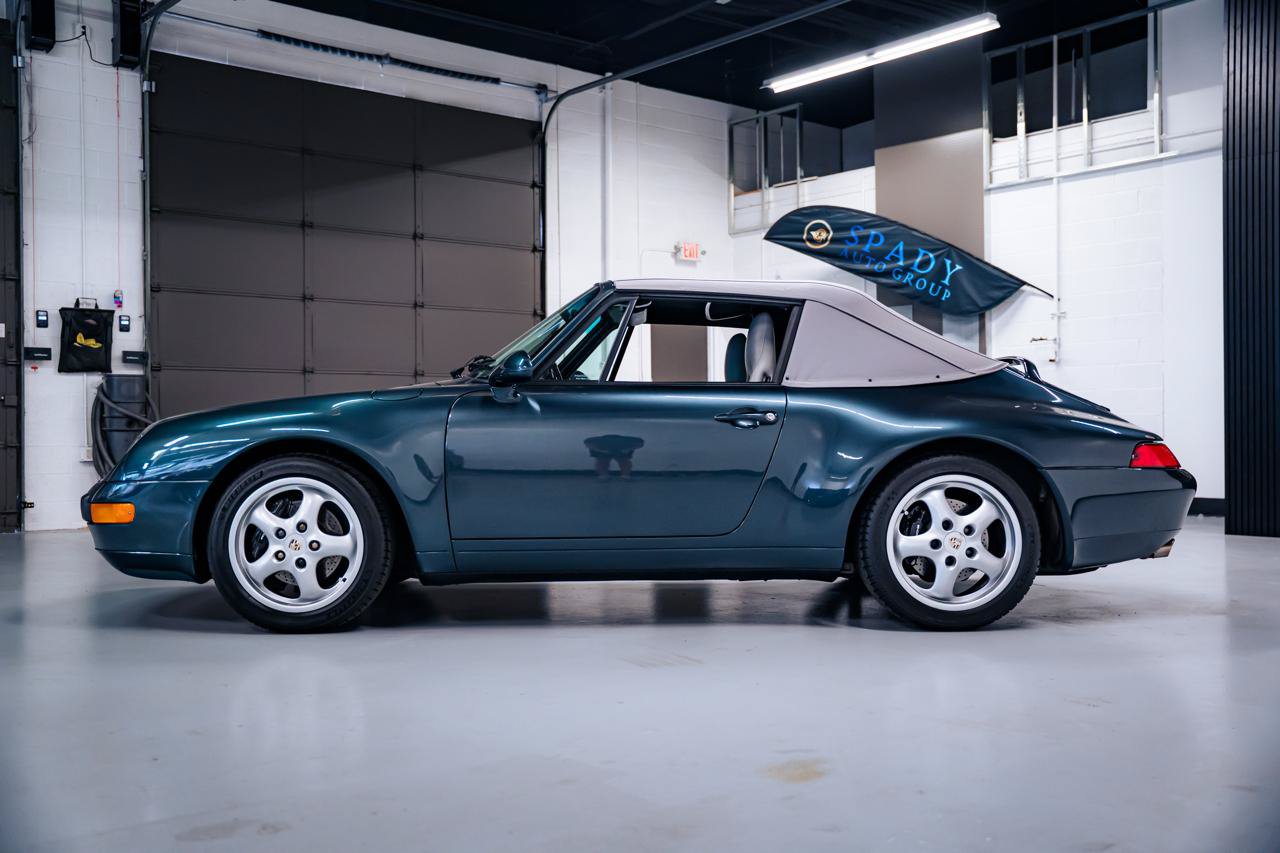 Used 1995 Porsche 911 Cabriolet image 2