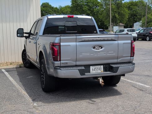 Used 2025 Ford F150 Platinum AWD/4WD image 3
