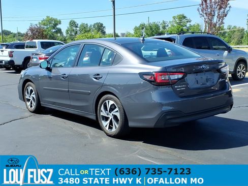 Used 2025 Subaru Legacy Premium AWD/4WD image 5