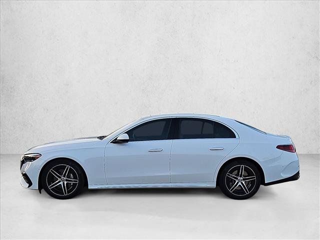 Used 2025 Mercedes-Benz E 450 4MATIC Sedan image 9