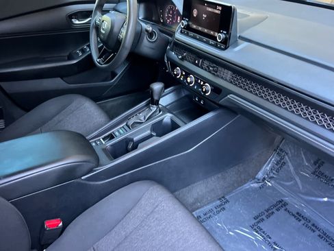 Used 2024 Honda Accord LX image 15