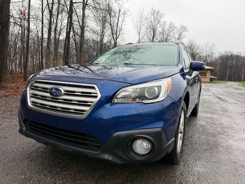 Used 2016 Subaru Outback 2.5i Premium image 1