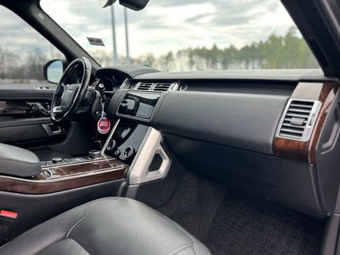 Used 2019 Land Rover Range Rover HSE AWD/4WD image 11