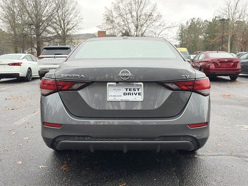 Used 2024 Nissan Sentra SV image 4