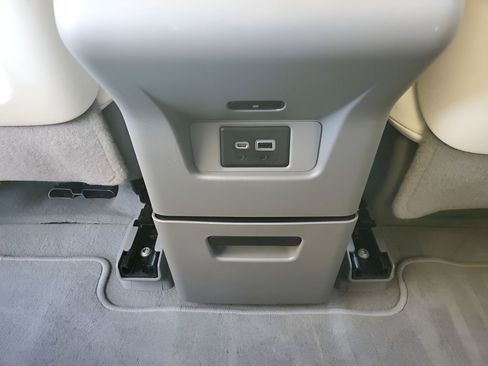 Used 2020 Cadillac XT6 Premium Luxury image 22