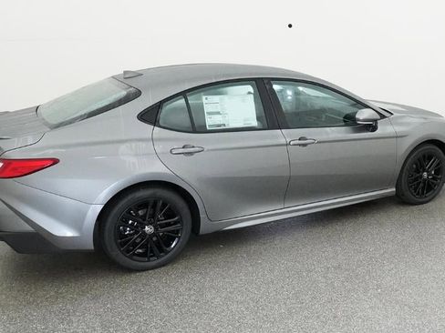 New 2026 Toyota Camry SE FWD image 10