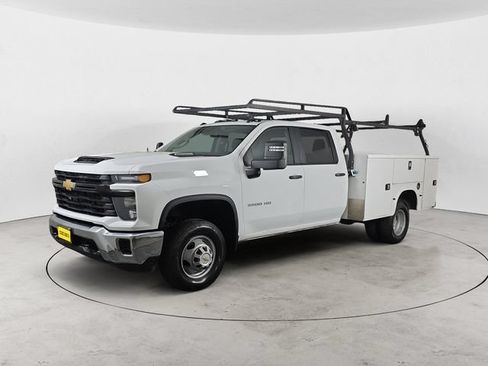 Used 2024 Chevrolet Silverado 3500 W/T w/ WT Convenience Package AWD/4WD image 1