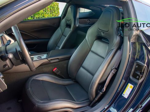 Used 2016 Chevrolet Corvette Z06 w/ Z07 Performance Package RWD image 8