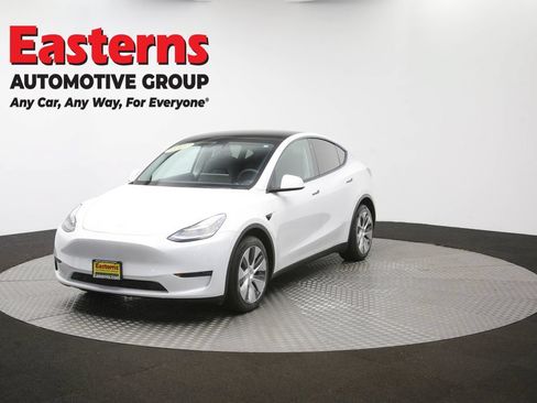 Used 2021 Tesla Model Y Long Range AWD/4WD image 49