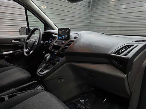 Used 2020 Ford Transit Connect XLT FWD image 14