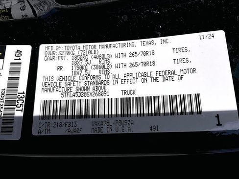 Used 2025 Toyota Tundra SR5 AWD/4WD image 43
