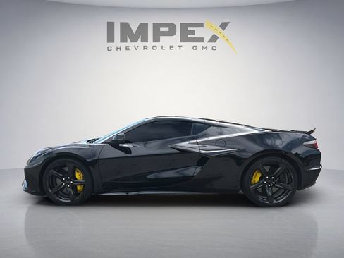 Used 2025 Chevrolet Corvette Z06 w/ Stealth Interior Trim Package RWD image 2