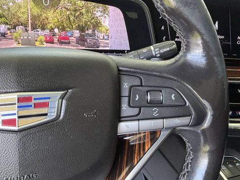 Used 2021 Cadillac Escalade ESV Premium Luxury RWD image 20