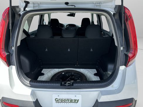 Used 2021 Kia Soul S FWD image 18