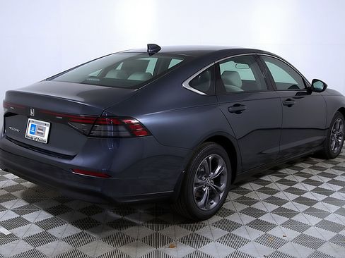 Used 2024 Honda Accord EX image 7