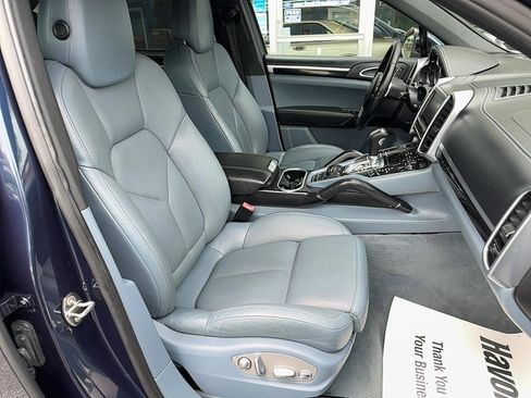 Used 2011 Porsche Cayenne S image 20