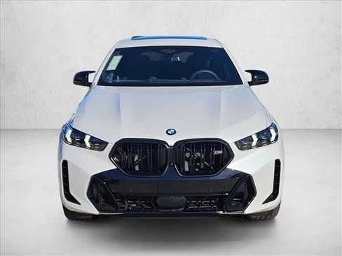 New 2026 BMW X6 M60i image 2