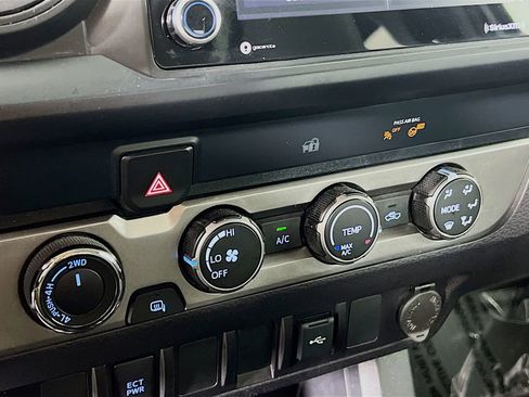 Used 2020 Toyota Tacoma SR image 16