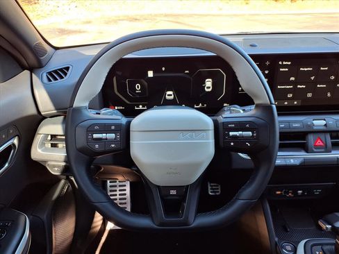 New 2025 Kia K4 GT-Line Turbo image 7