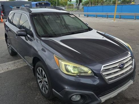 Used 2015 Subaru Outback 3.6R Limited AWD/4WD image 3
