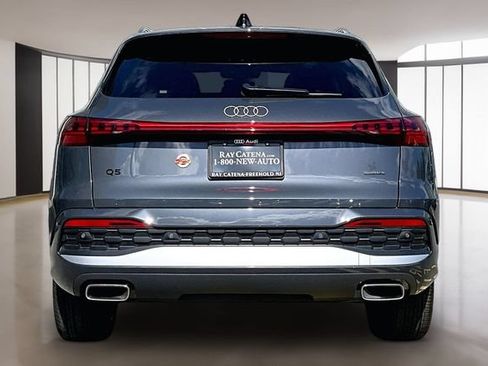Used 2025 Audi Q5 Premium AWD/4WD image 6