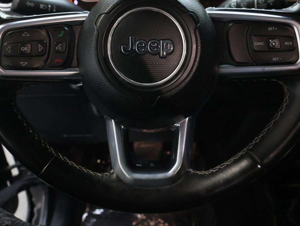 Used 2021 Jeep Wrangler Unlimited Sahara AWD/4WD image 19