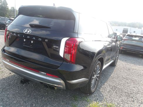 Used 2023 Hyundai Palisade Calligraphy image 7