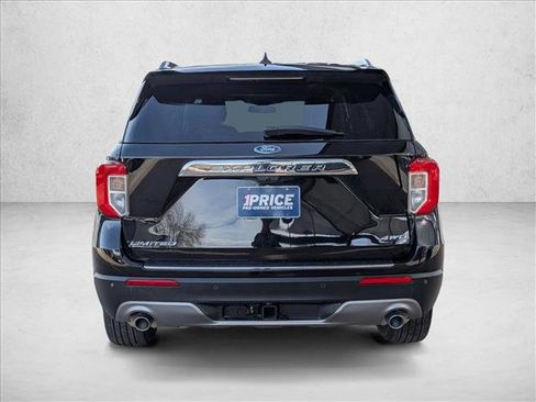 Used 2024 Ford Explorer Limited w/ Limited Technology Package image 6