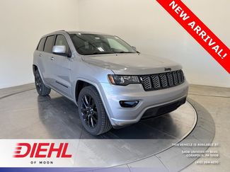 Used 2018 Jeep Grand Cherokee Altitude image 1