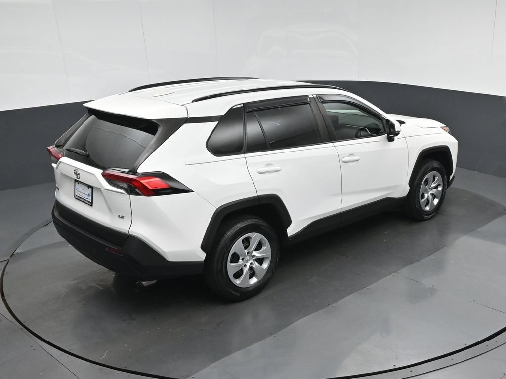 Used 2019 Toyota RAV4 LE FWD image 55