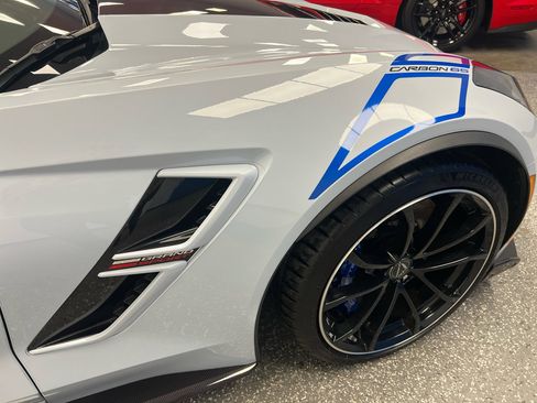 Used 2018 Chevrolet Corvette Grand Sport w/ Carbon 65 Edition image 35