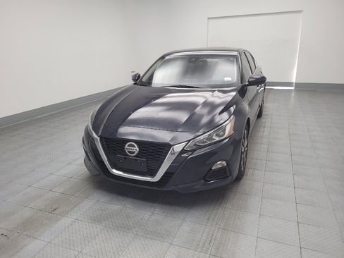 Used 2022 Nissan Altima 2.5 SV FWD image 15