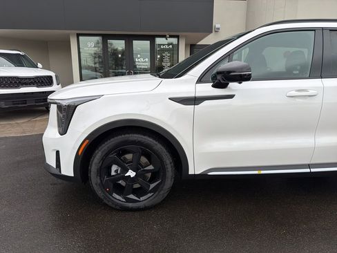 New 2026 Kia Sorento SX Prestige AWD/4WD image 11