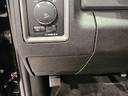 Used 2019 RAM 1500 Express w/ Express Value Package image 13