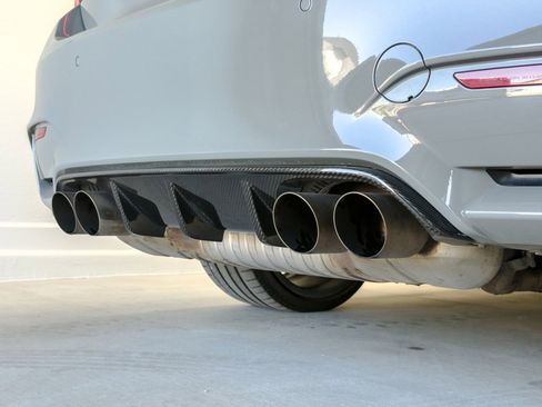 Used 2019 BMW M4 CS w/ Executive Package image 11