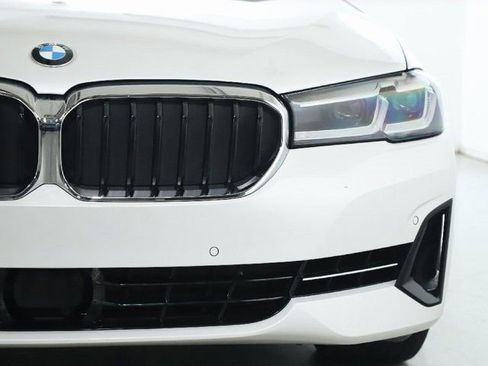 Certified 2023 BMW 540i xDrive w/ Premium Package image 7