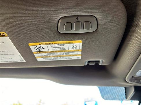 Used 2020 Ford F350 Lariat w/ Lariat Ultimate Package image 32