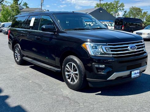 Used 2019 Ford Expedition Max XLT AWD/4WD image 4