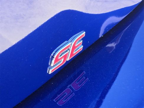 Used 2023 Toyota Corolla SE image 13