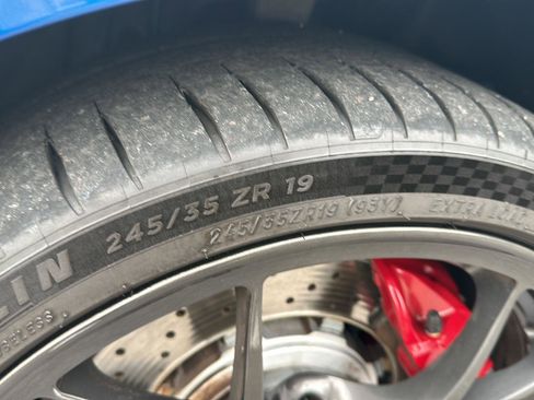 Used 2018 Alfa Romeo Giulia Quadrifoglio w/ Driver Assist Dynamic Package image 41