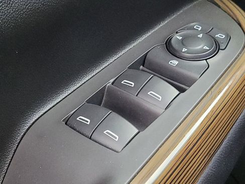 Used 2019 GMC Acadia SLE AWD/4WD image 27