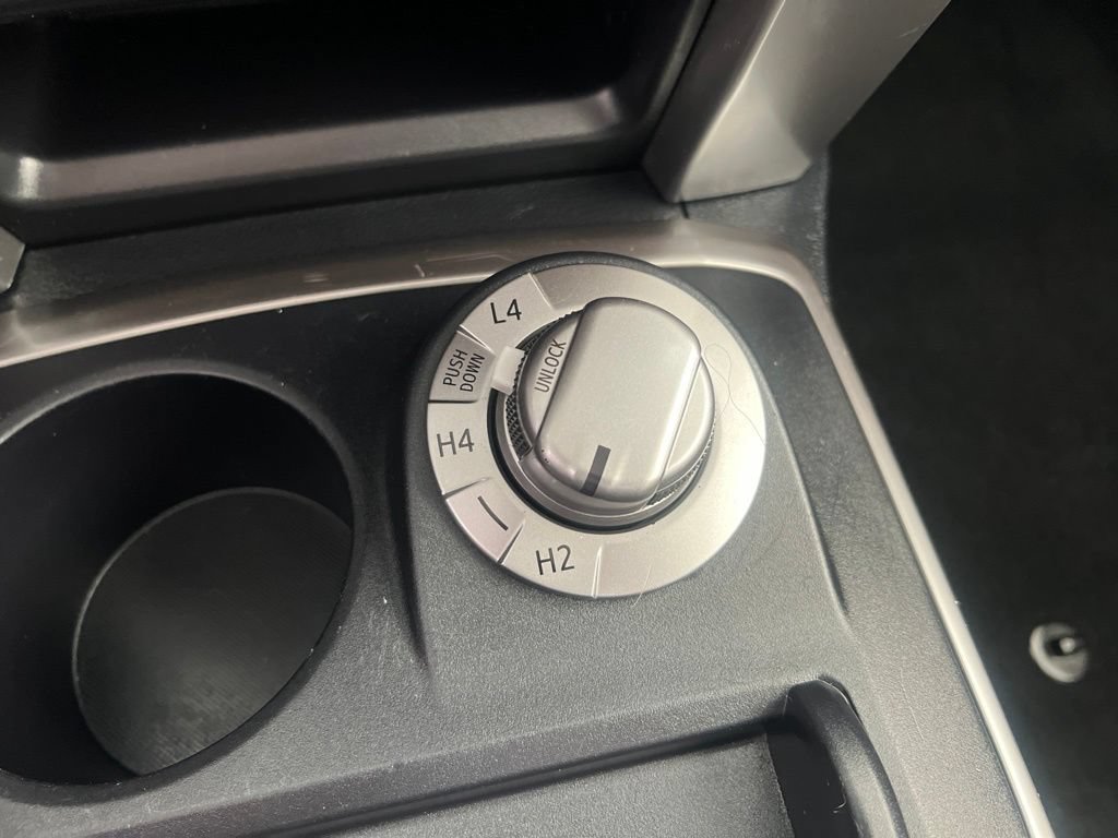 Used 2018 Toyota 4Runner SR5 Premium AWD/4WD image 49