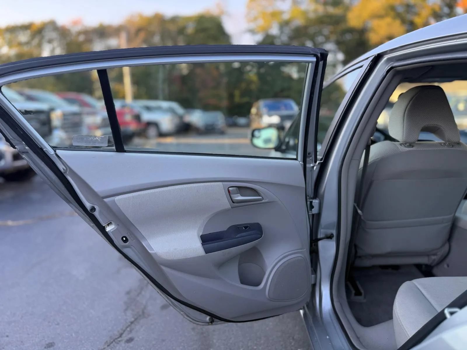 Used 2010 Honda Insight EX image 20