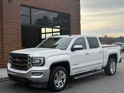 Used 2017 GMC Sierra 1500 SLT image 1