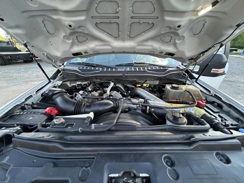 Used 2019 Ford F450 XL w/ Power Equipment Group AWD/4WD image 25