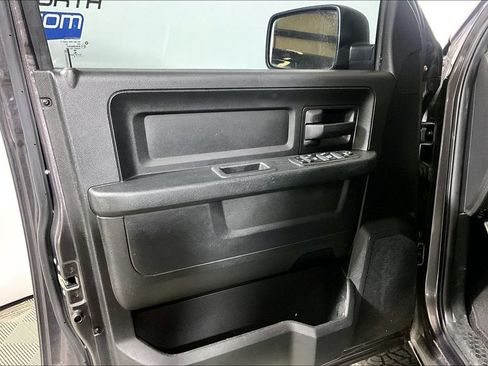 Used 2018 RAM 1500 Tradesman w/ Popular Equipment Group RWD image 18