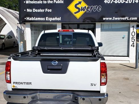Used 2016 Nissan Frontier SV w/ SV Value Truck Package RWD image 11