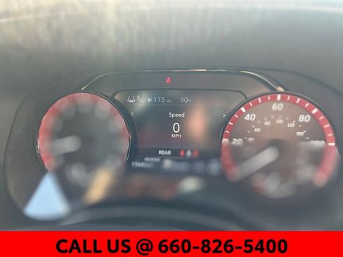 Used 2026 Nissan Frontier PRO-4X AWD/4WD image 16