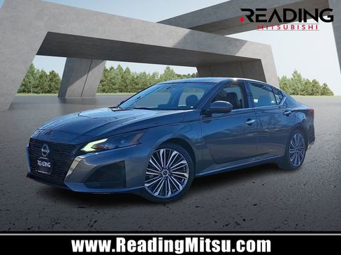 Used 2023 Nissan Altima 2.5 SL FWD image 1